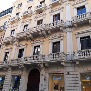 Umberto House מלון קטאניה