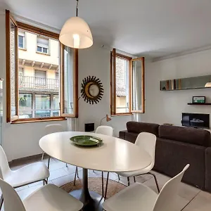  Apartment Mamo - Santo Stefano Italy