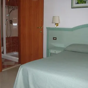 Casa de hóspedes Chiara Stella *****