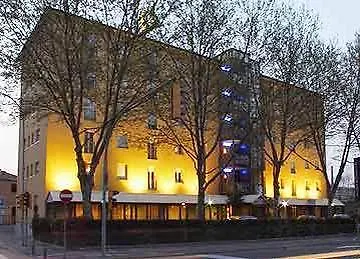Hotel Fiera Wellness & Spa Bolonia