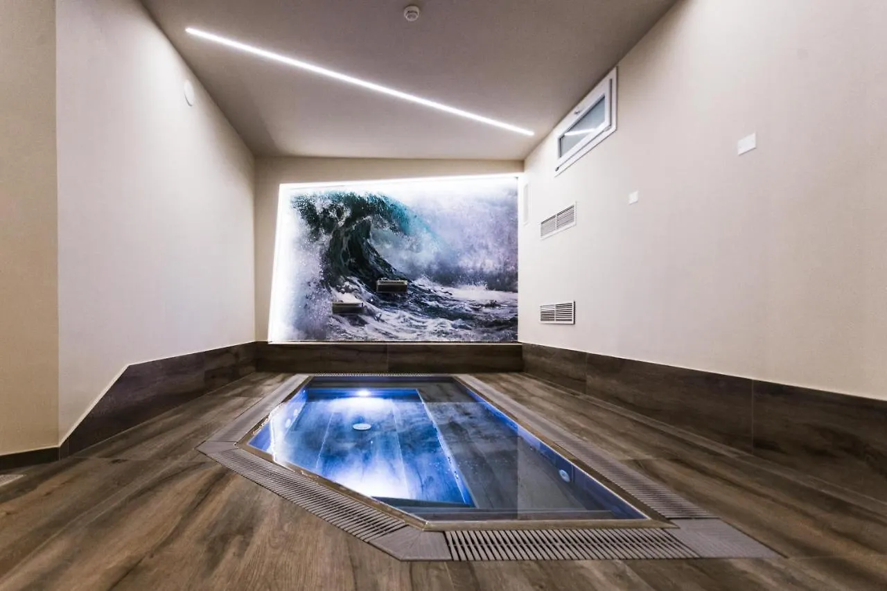 Hotel Fiera Wellness & Spa Bologna 3*,